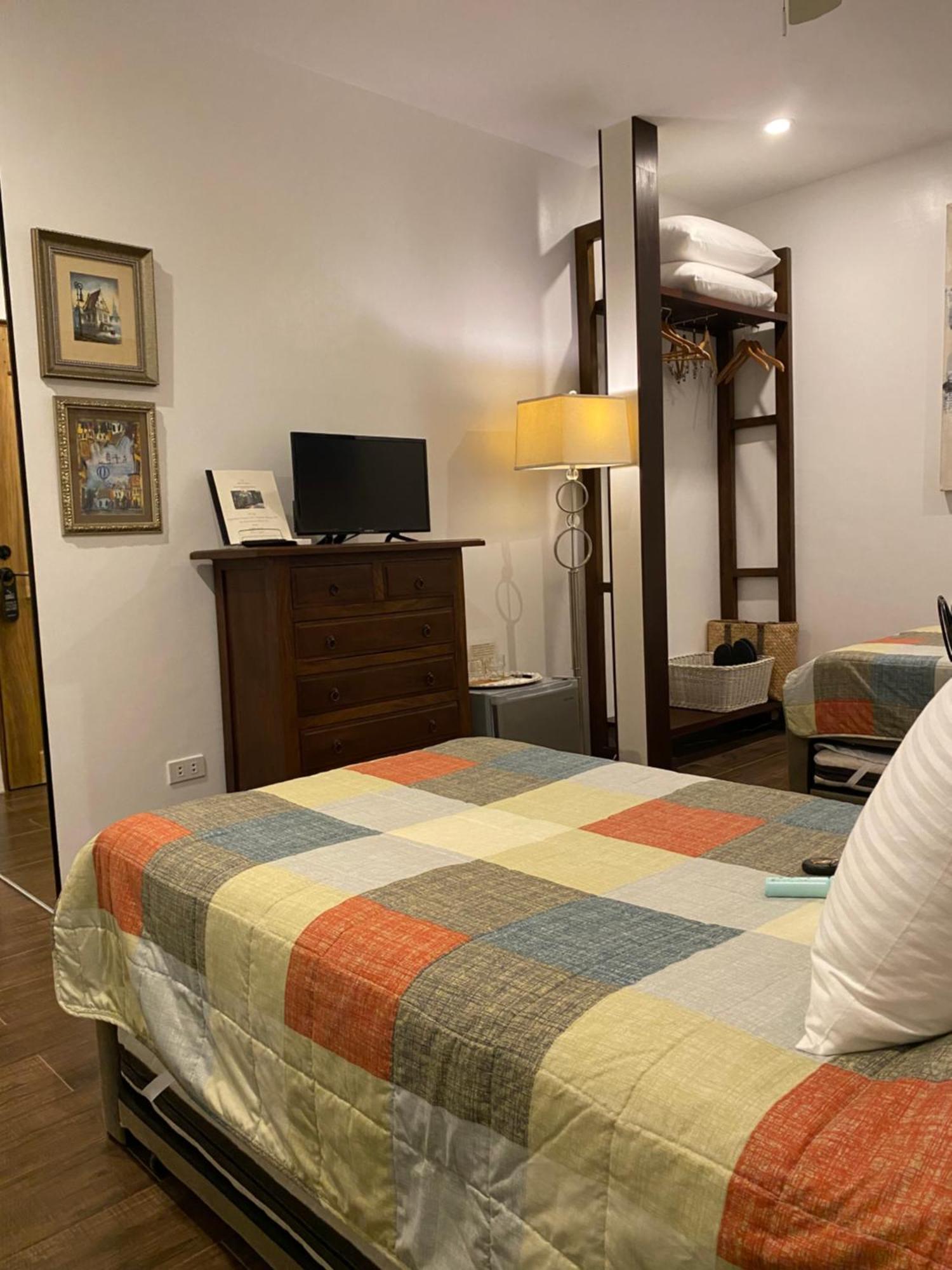 Balai Benedicere Bed & Breakfast Bacnotan Екстериор снимка